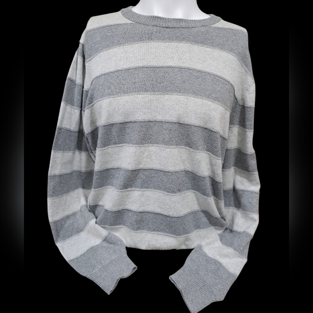 Women's Sonoma Gray Striped Sweater Size Large‎